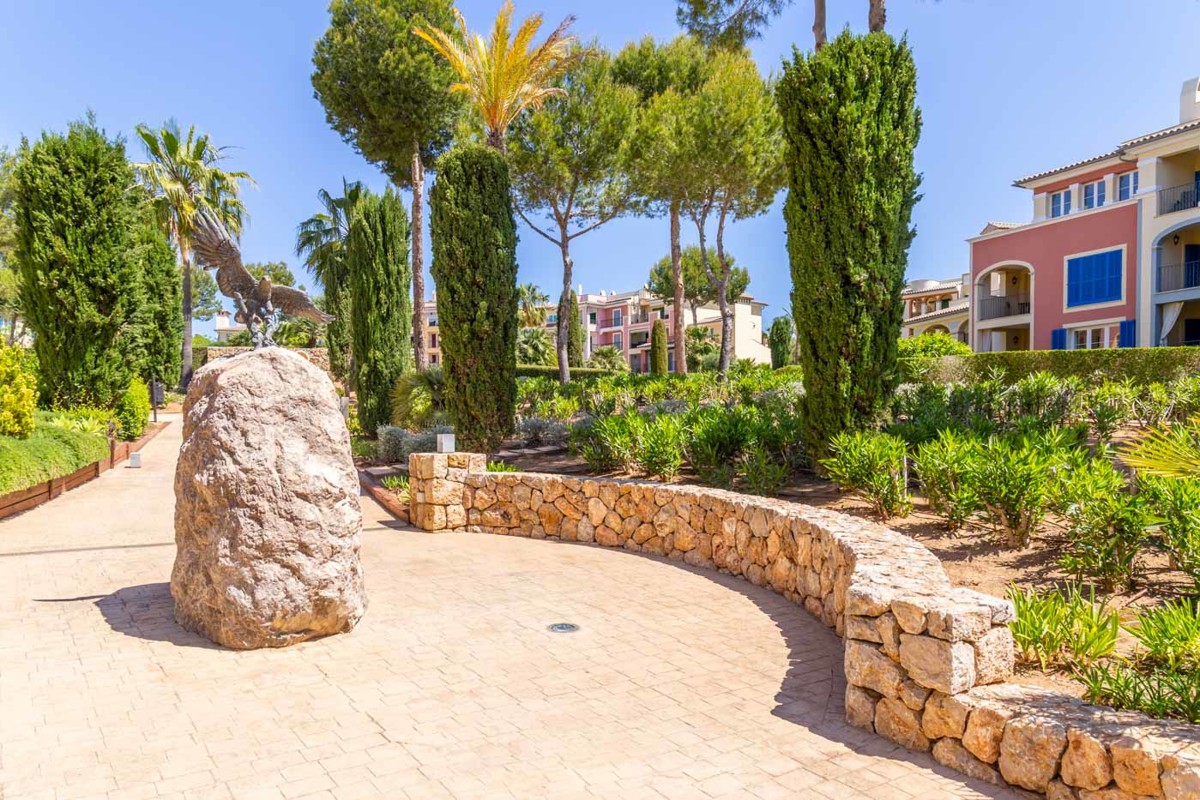 Beautiful town house in Nova Santa Ponsa