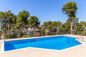 24-luxus-reihenhaus-in-santa-ponsa-mit-meerblick-luxury-town-house-in-santa-ponsa-with-sea-views-casa-adosada-con-vistas-al-mar-en-santa-ponsa (1).jpg