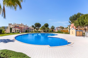 020-luxus-reihenhaus-in-las-adelfas-santa-ponsa-luxury-townhouse-in-las-adelfas-lujosa-adosada-en-nova-santa-ponsa.jpg