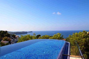 Luxury property in dreamlike location with asthonishing sea views in Costa de la Calma