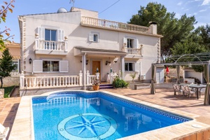 Familienvilla in Son Ferrer