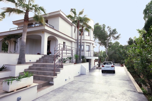 Villa de lujo en Santa Ponsa con licencia vacacional