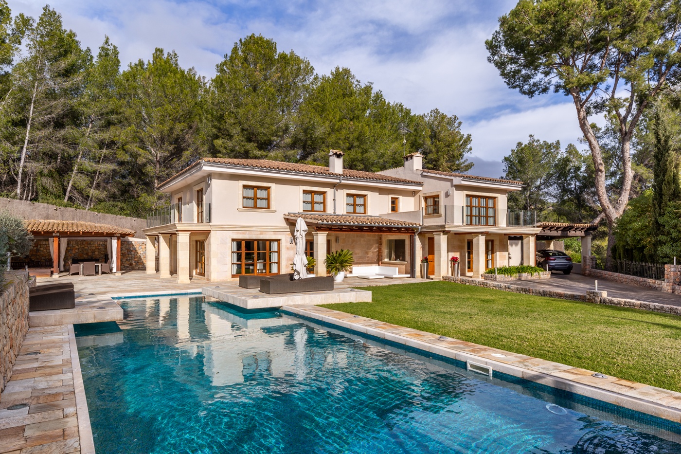 Casa de lujo con privacidad en Son Vida
