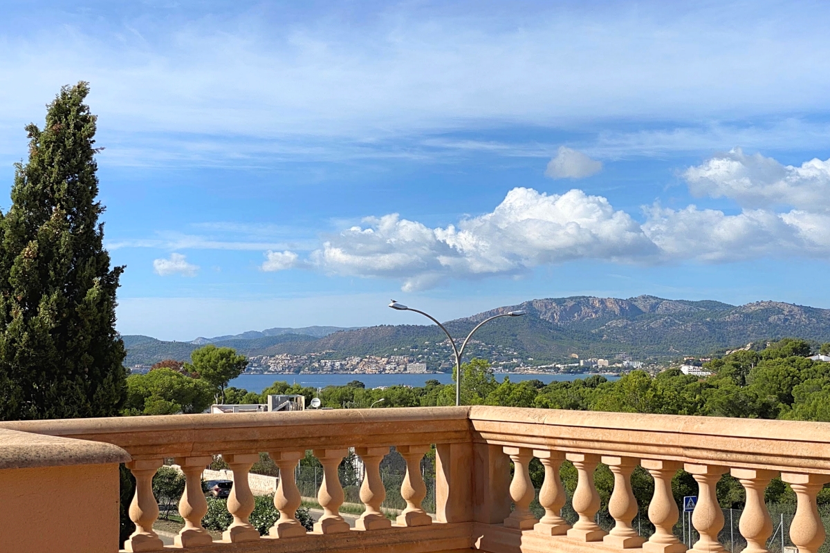 Mediterranean villa with panoramic views in Nova Santa Ponsa